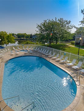 Bayshore Pool