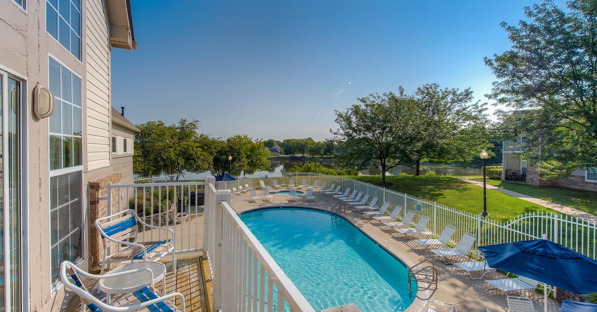 Bayshore Pool